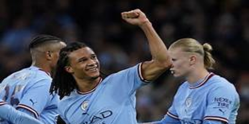 沙巴体育深度分析：父亲言论背后的矛盾核心-沙巴体育